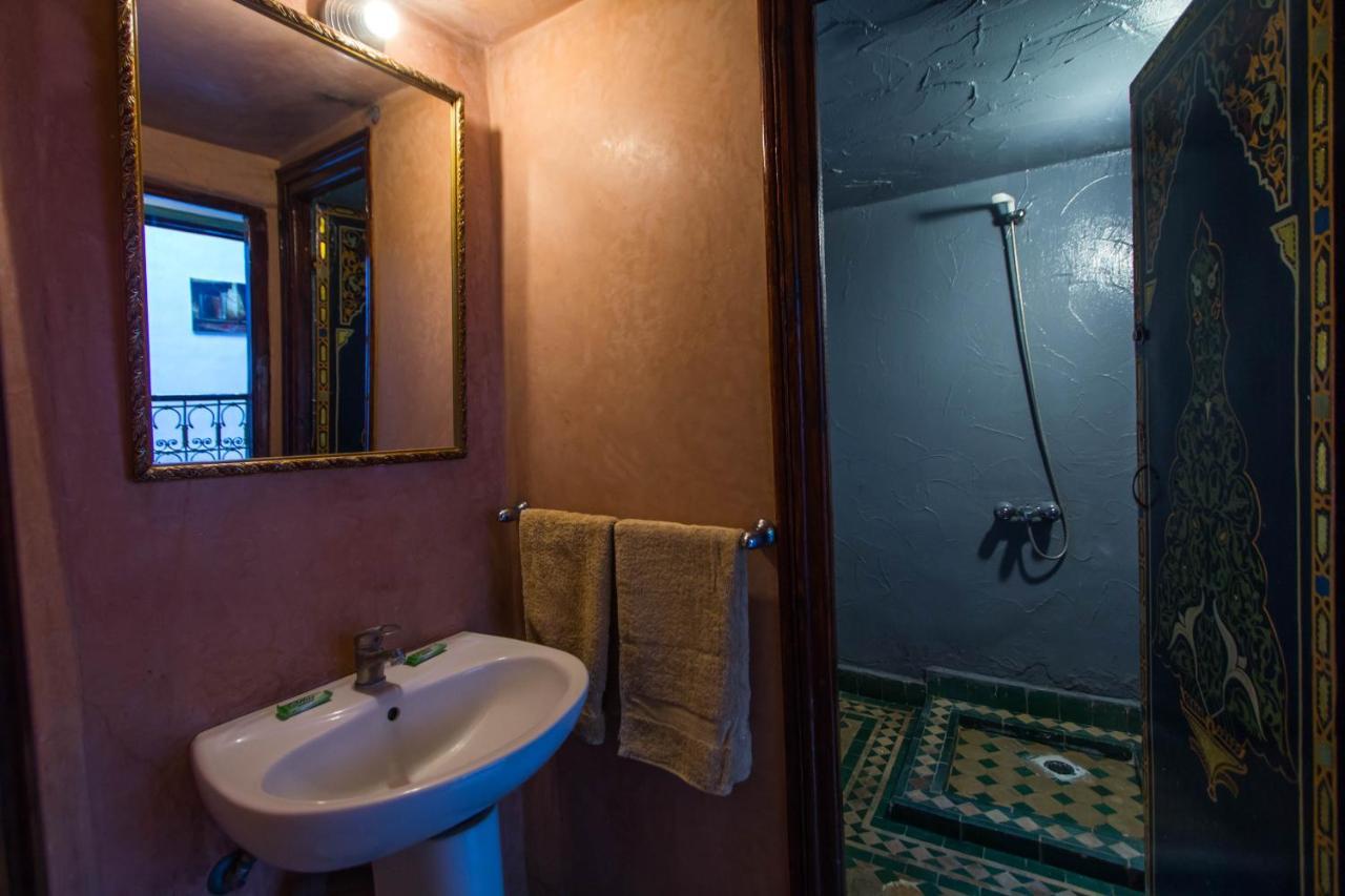 Dar Bouanania Hotel Фес Стая снимка